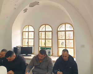 مديرية الحكم المحلي الخليل تعقد اللجنة الإقليمية رقم 2/2026